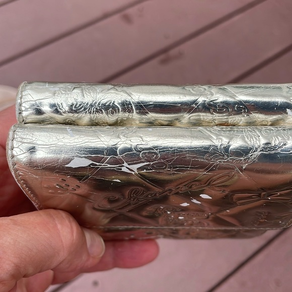 Chanel lucky charm double wallet. Gold, pre-loved - Picture 10 of 16